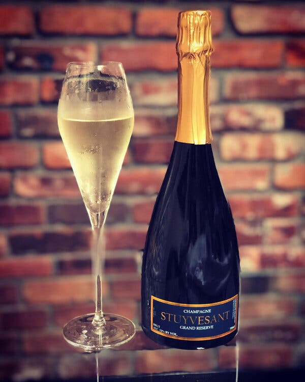 NV B. Stuyvesant Champagne Demi-Sec (375ml Serve)